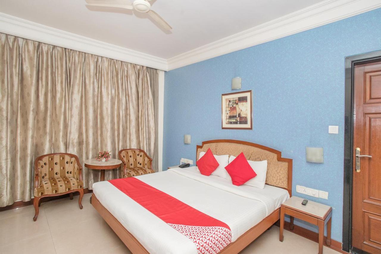 Oyo 579 Hotel Aab Bangalore Exteriör bild