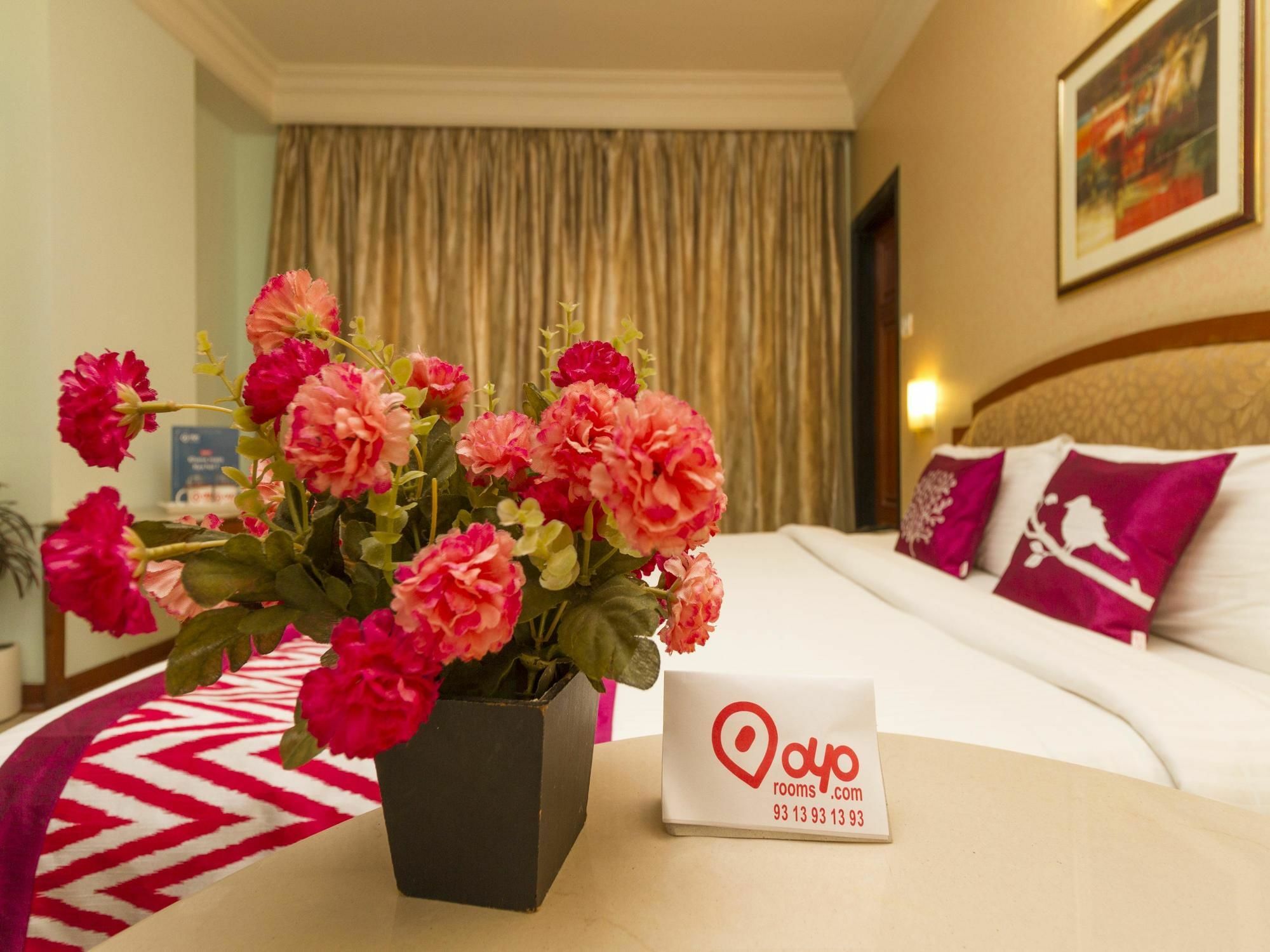 Oyo 579 Hotel Aab Bangalore Exteriör bild