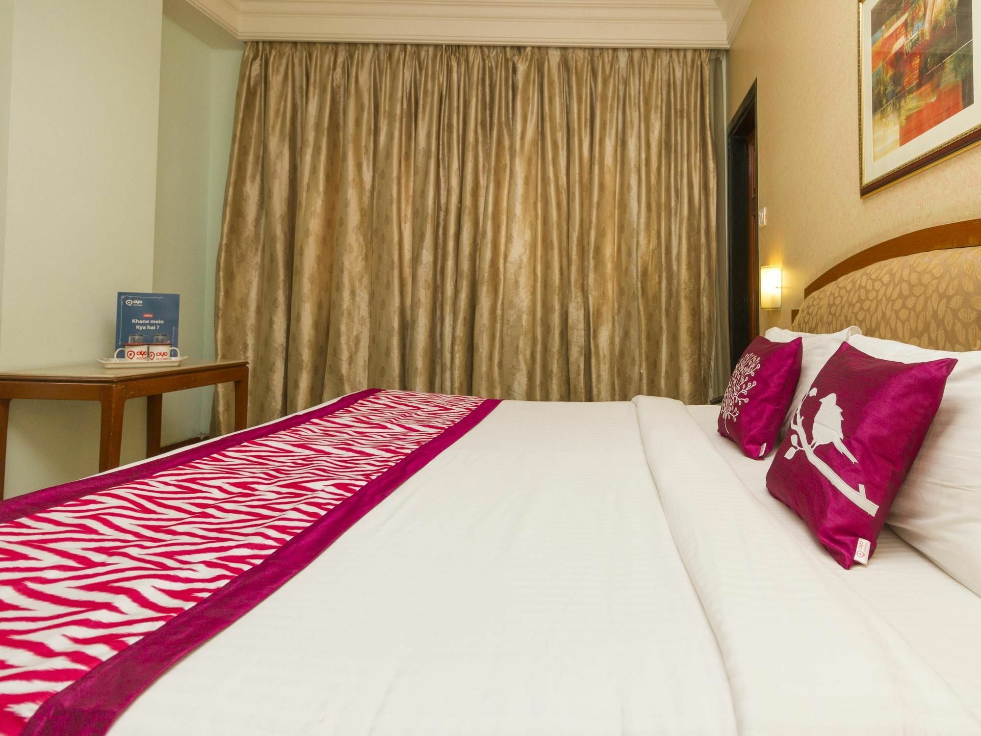 Oyo 579 Hotel Aab Bangalore Exteriör bild